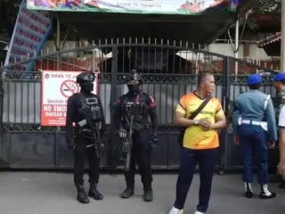 Tim Jibom Telusuri Penyebab Ledakan di SMAN 72 Jakarta Utara